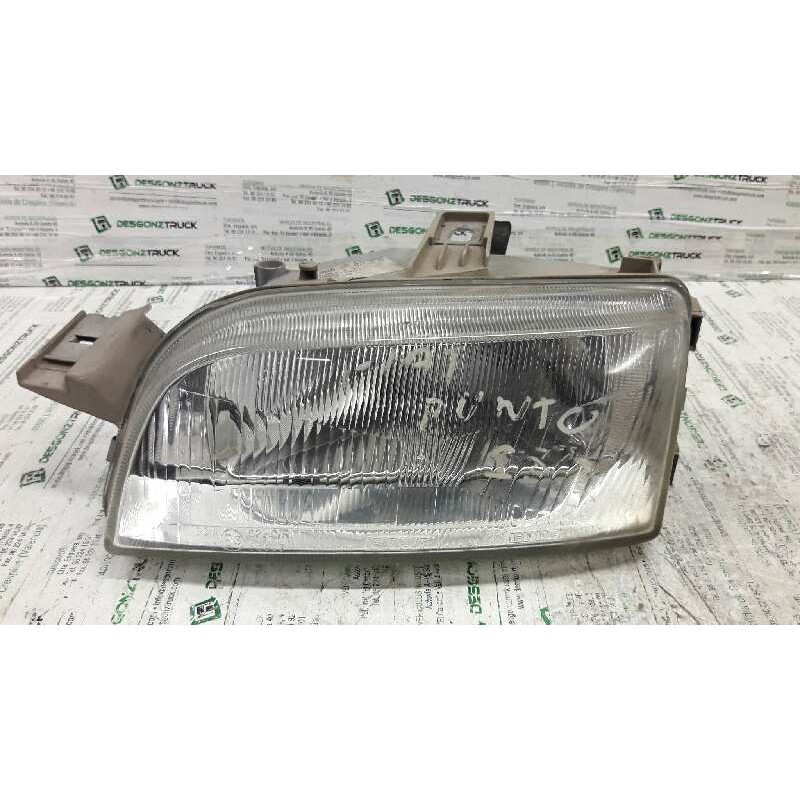 Recambio de faro derecho para fiat punto berl. (176) td sx / td 70 sx referencia OEM IAM 46402650  