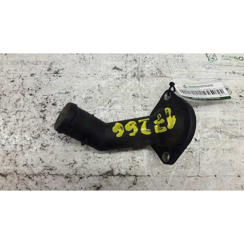 Recambio de pipa termostato para volkswagen golf iv berlina (1j1) advance referencia OEM IAM 06A121121  