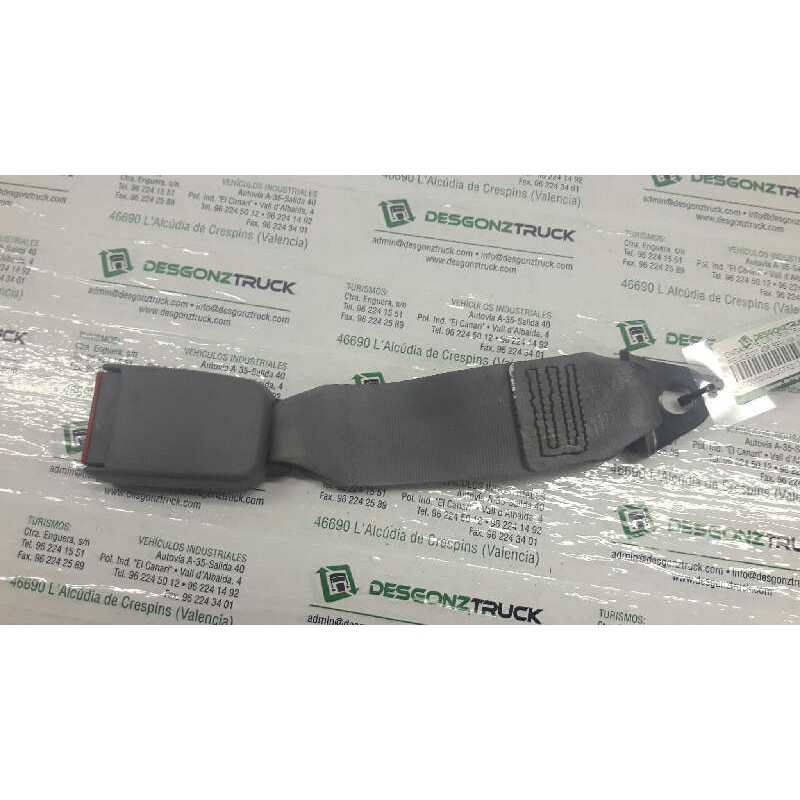 Recambio de enganche cinturon trasero izquierdo para peugeot 406 berlina (s1/s2) svdt referencia OEM IAM 050399  