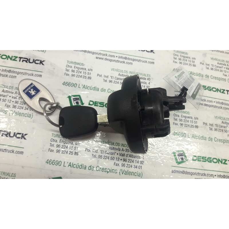 Recambio de tapon combustible para peugeot 307 berlina (s2) xt referencia OEM IAM   