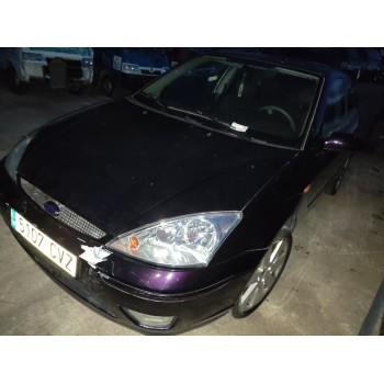 ford focus berlina (cak) del año 2004