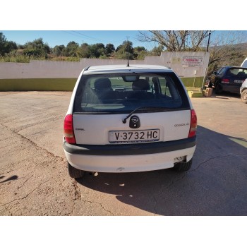 opel corsa b del año 2000