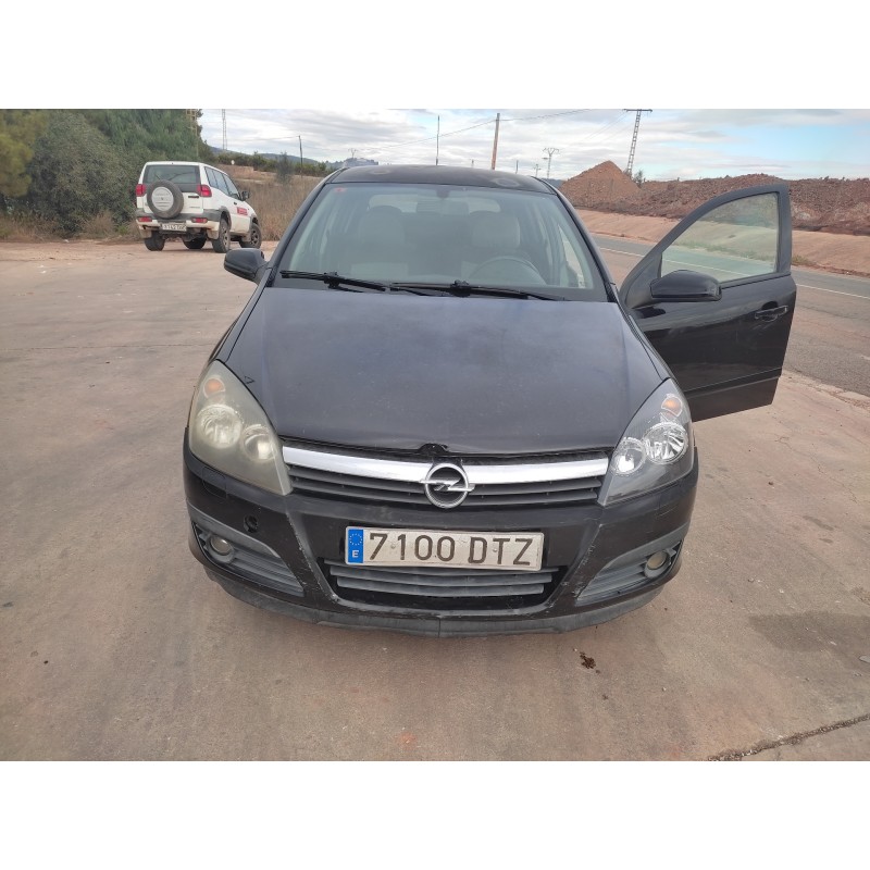 opel astra h berlina del año 2005