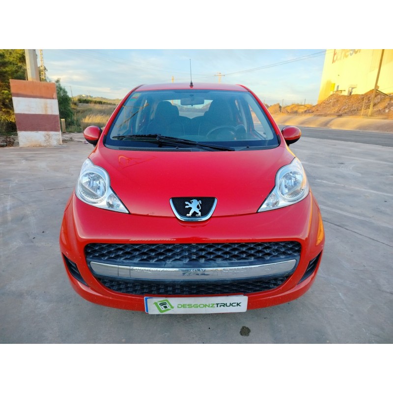 peugeot 107 del año 2010