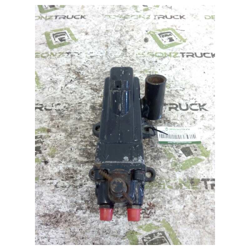 Recambio de bomba elevacion cabina para man f 2000 19.xxx 12.0 diesel referencia OEM IAM 81417236114  