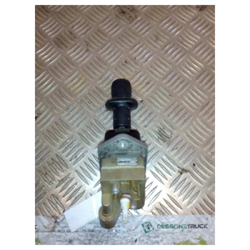 Recambio de palanca freno de mano para renault premium route 2006 fas 4x2 larga distancia referencia OEM IAM 7420813850 96172314