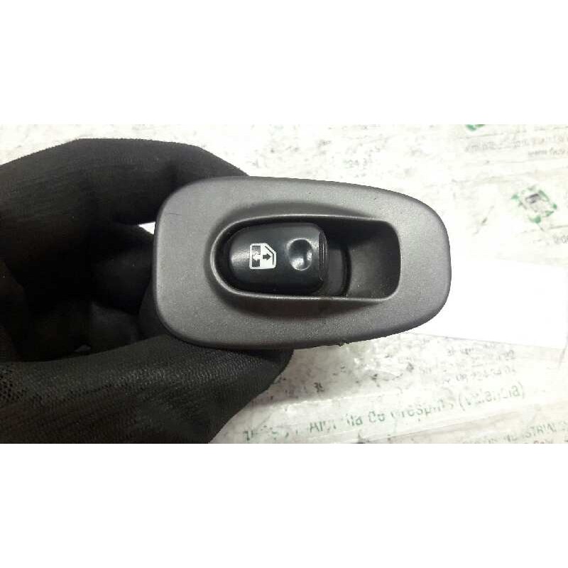 Recambio de mando elevalunas trasero izquierdo para hyundai accent (lc) gl 5p referencia OEM IAM   