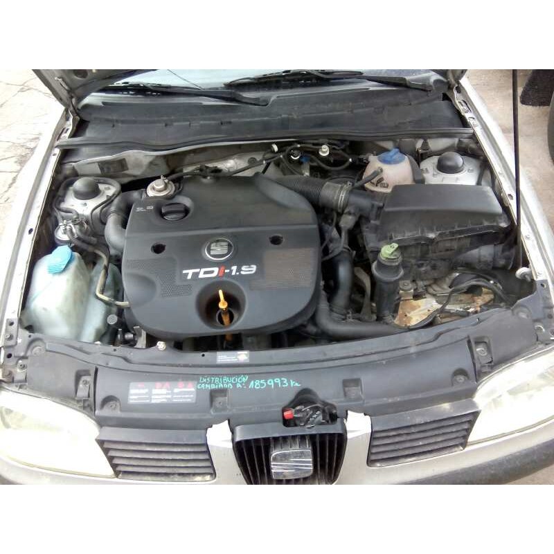 SEAT CORDOBA BERLINA (6K2)