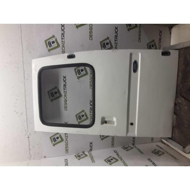 Recambio de puerta trasera derecha para ford transit, combi/bus 86/92 combi ft 100 largo referencia OEM IAM   