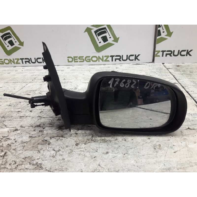 Recambio de retrovisor derecho para opel corsa c club referencia OEM IAM 8062349  