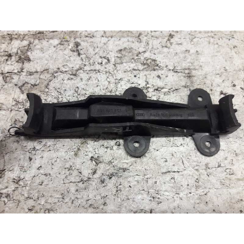 Recambio de soporte para audi 80/90 (893) 90 referencia OEM IAM 893807253 TRASERO 