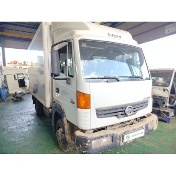 nissan trucks atleon del año 2013