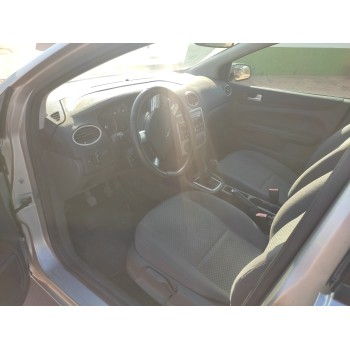 ford focus berlina (cap) del año 2007