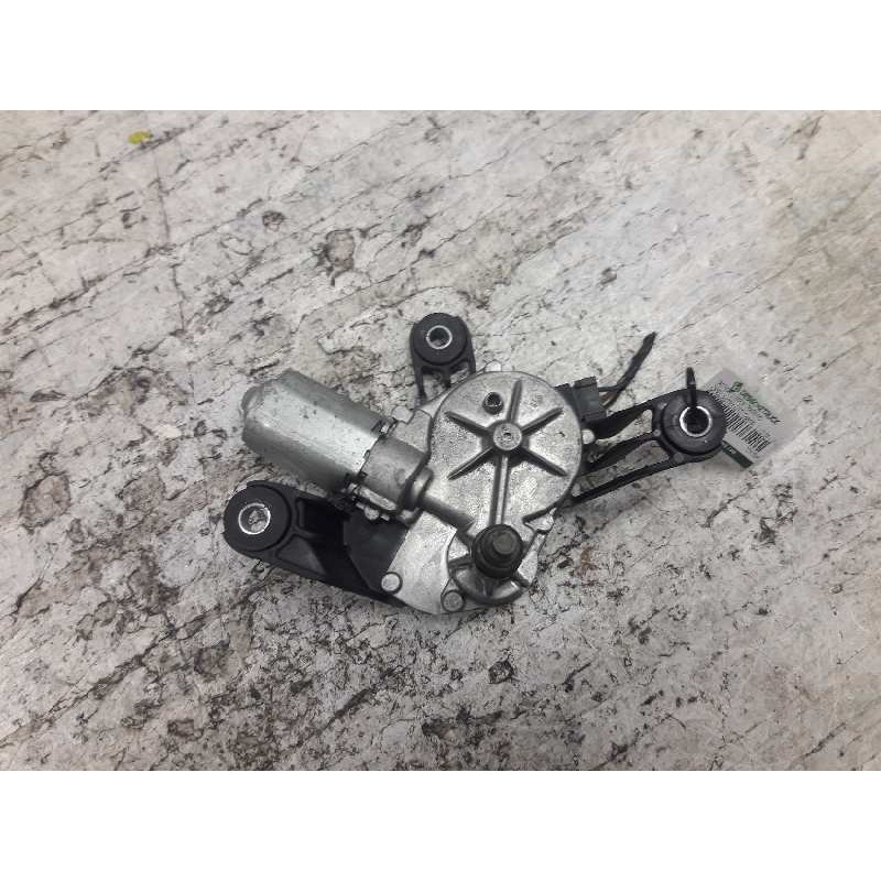 Recambio de motor limpia trasero para opel astra gtc cosmo referencia OEM IAM 13105981  