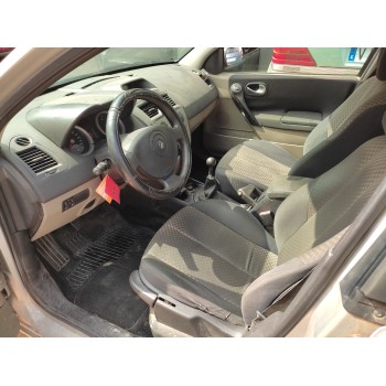 renault megane ii classic berlina del año 2005