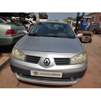 renault megane ii classic berlina del año 2005