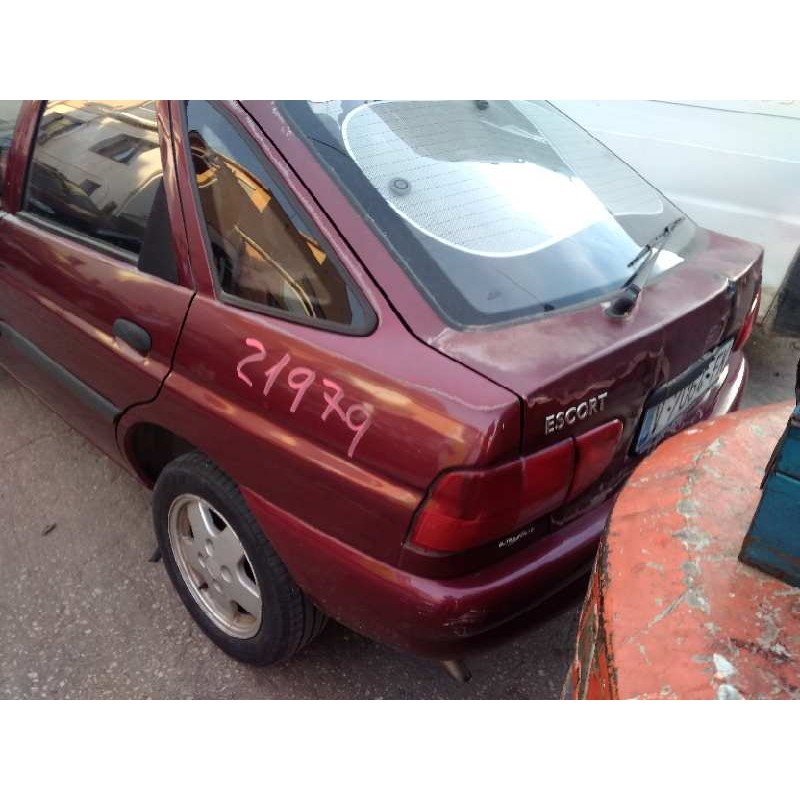 FORD ESCORT BERLINA/TURNIER