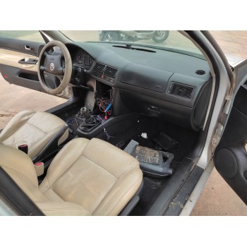 volkswagen golf iv berlina (1j1) del año 1998