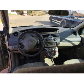 renault scenic ii del año 2006