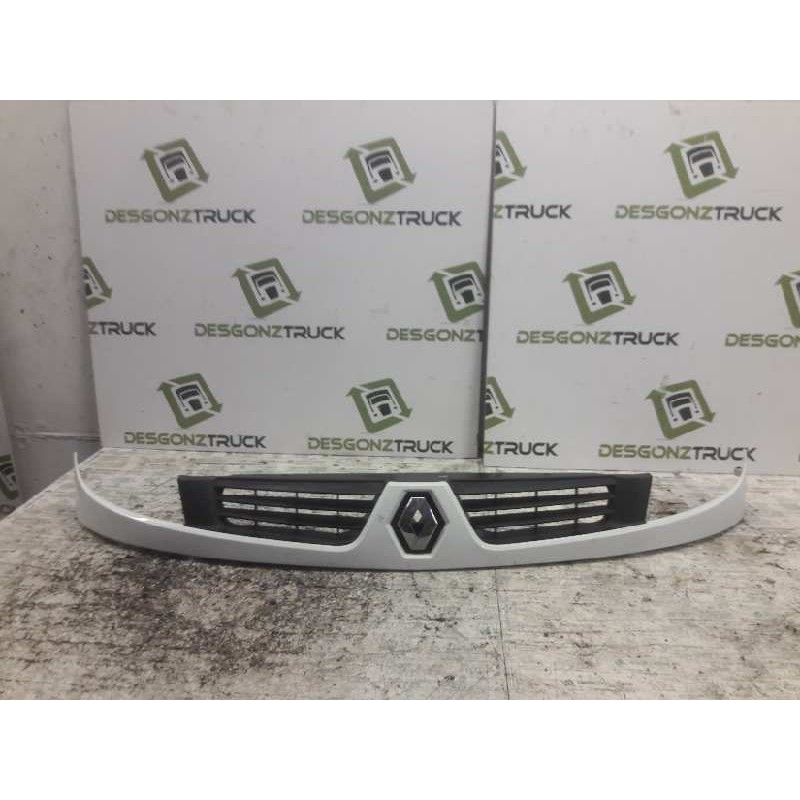 Recambio de rejilla delantera central para renault kangoo (f/kc0) alize referencia OEM IAM 8200331208  