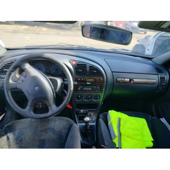 citroën xsara berlina del año 2000