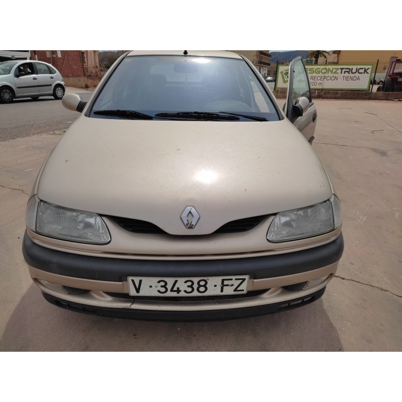 RENAULT LAGUNA (B56)