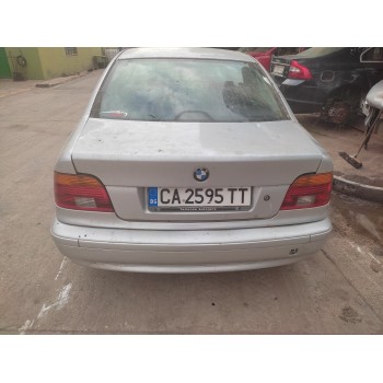 bmw serie 5 berlina (e39) del año 1995