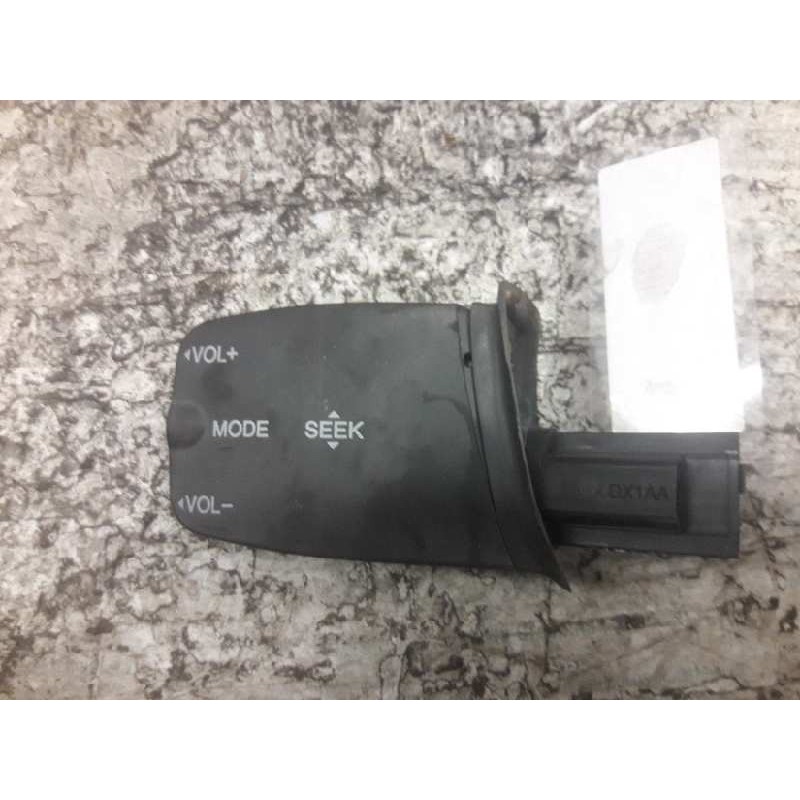 Recambio de mando volante para ford c-max (cb3) ambiente referencia OEM IAM  3 PINS 