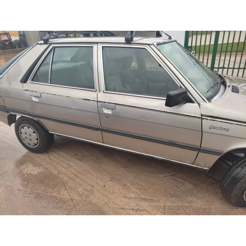 RENAULT 11