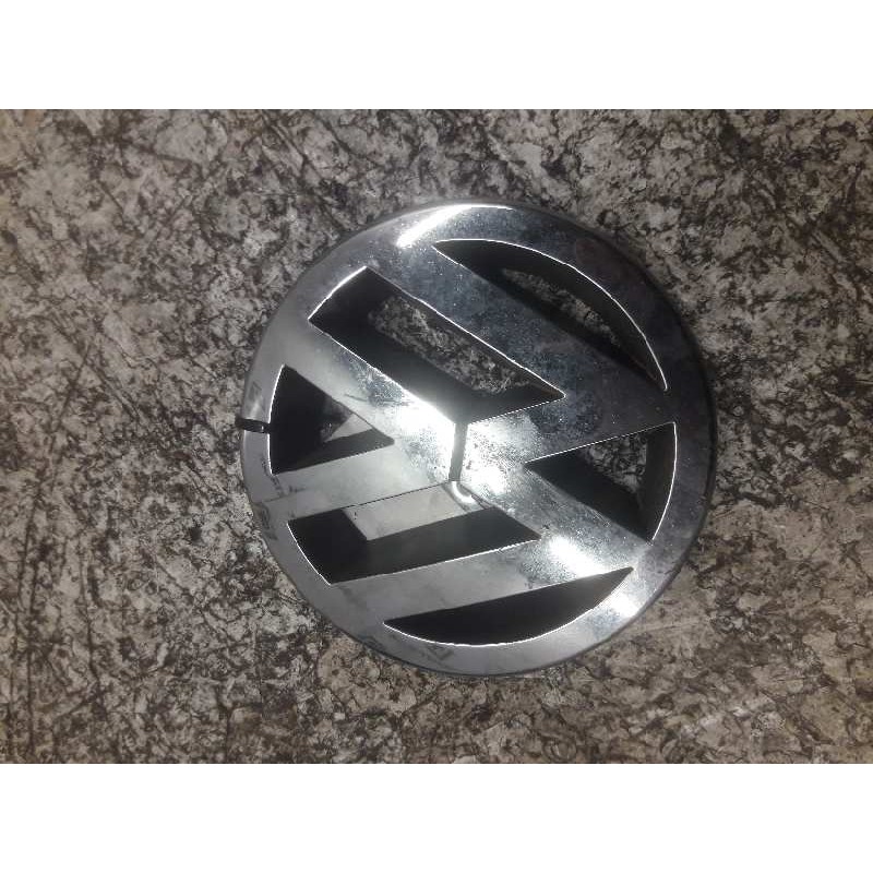 Recambio de emblema para volkswagen passat berlina (3c2) advance referencia OEM IAM 5M0853601AT  