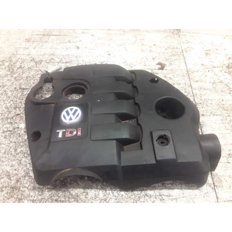 Recambio de tapa motor para volkswagen passat berlina (3b3) advance referencia OEM IAM 038109925BE  