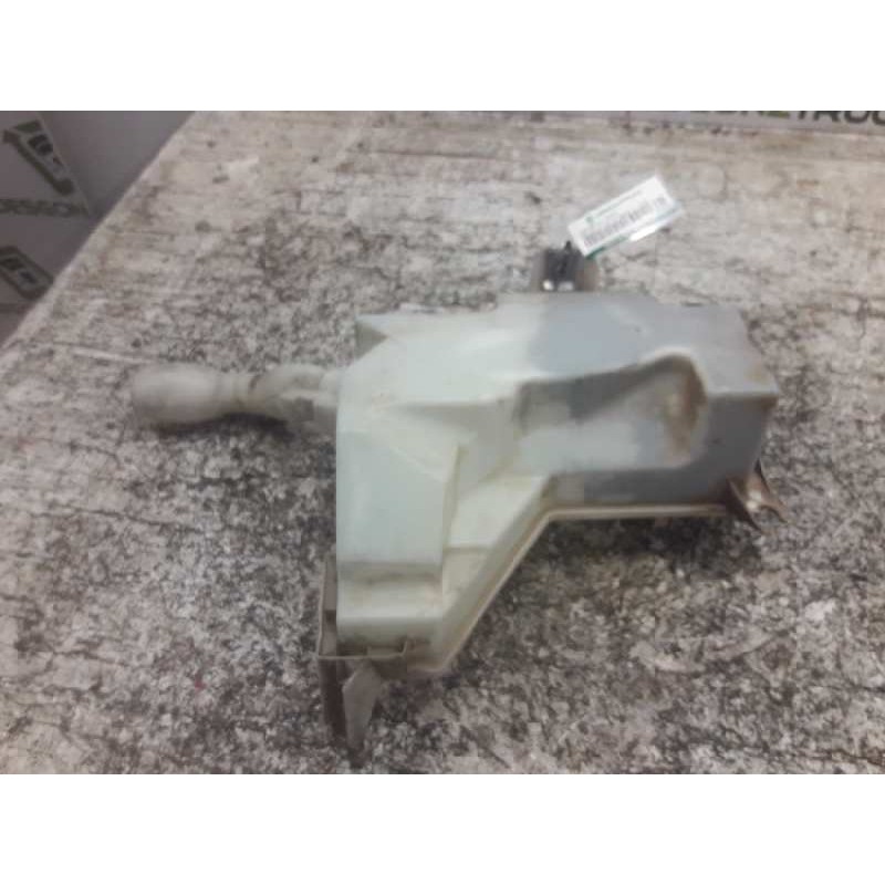 Recambio de deposito limpia para peugeot 407 st sport referencia OEM IAM 964865378005  