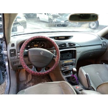 renault laguna ii grandtour (kg0) del año 2001