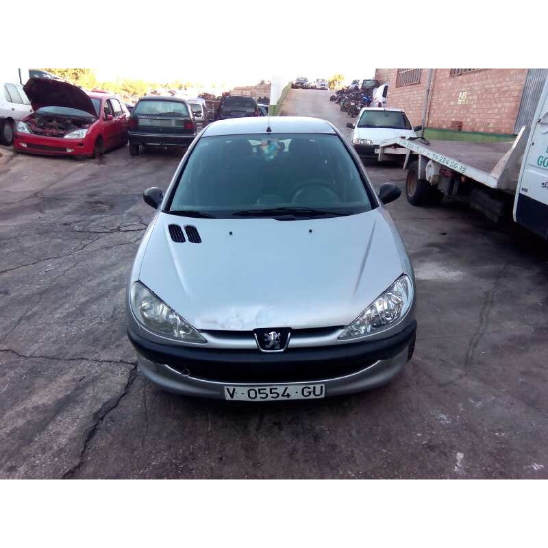 PEUGEOT 206 BERLINA