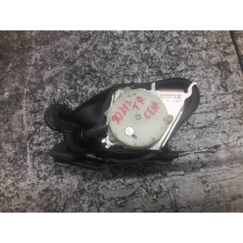 Recambio de cinturon seguridad trasero central para renault clio iii confort dynamique referencia OEM IAM 33056057A  