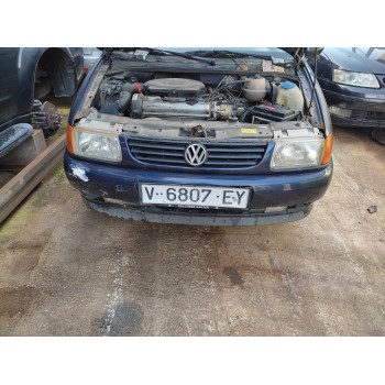 volkswagen polo berlina (6n1) del año 1995