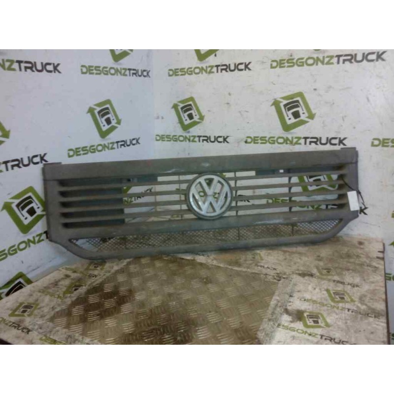 Recambio de rejilla delantera central para volkswagen lt chasis lt 31 chasis / cabina referencia OEM IAM 281853653  