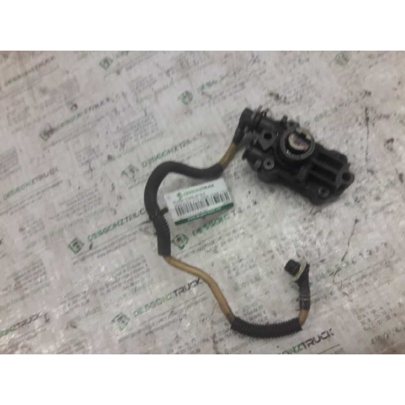 Recambio de bomba combustible para mercedes vito (w638) combi 112 cdi (638.194) referencia OEM IAM 04400200  