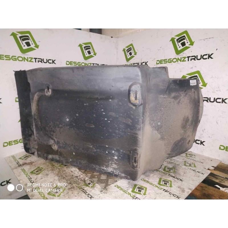 Recambio de guardabarros delantero izquierdo para volvo fm 12 2002  fsa  std 4x2 corto referencia OEM IAM   