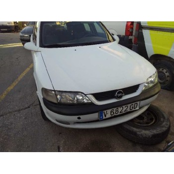 opel vectra b berlina del año 1998