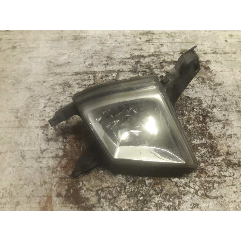 Recambio de faro antiniebla izquierdo para peugeot 407 st confort referencia OEM IAM  2 PINS 