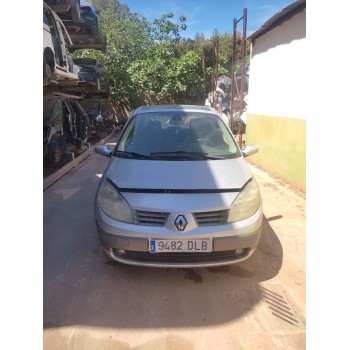 renault scenic ii del año 2005