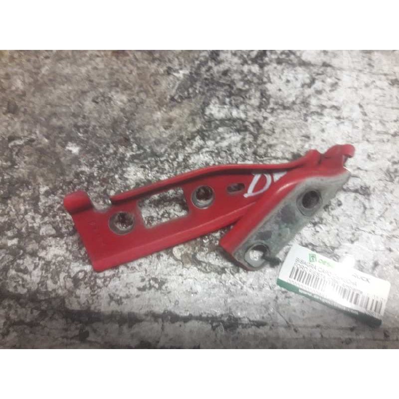 Recambio de bisagra capo derecha para ford fiesta (cbk) ambiente referencia OEM IAM 2S6116800BA  