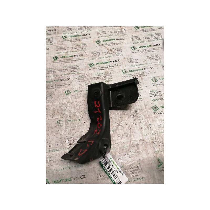 Recambio de soportes paragolpes para fiat fiorino referencia OEM IAM 1356400080  