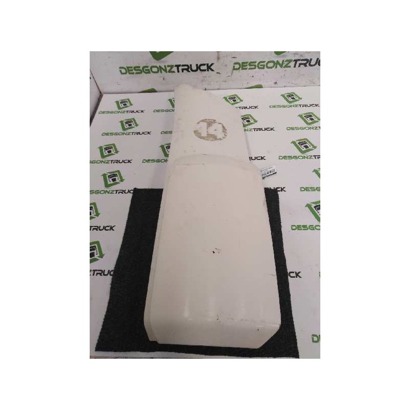 Recambio de deflector derecho para volvo fl xxx fg 4x2 cabina para grupos (l4h1c) referencia OEM IAM 20748396 20749734 