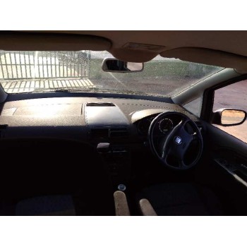 seat alhambra (7v9) del año 2003