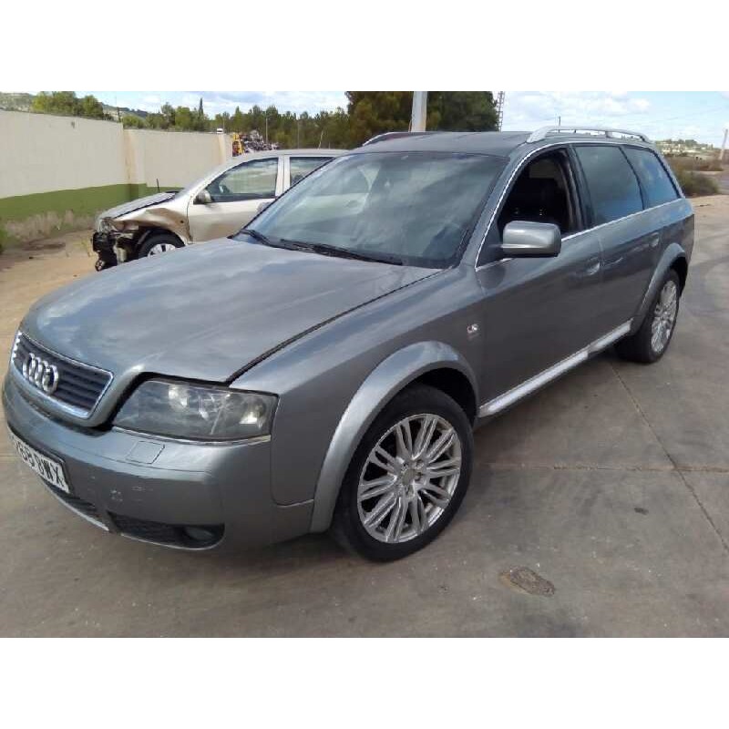 AUDI A6 AVANT (4B5)