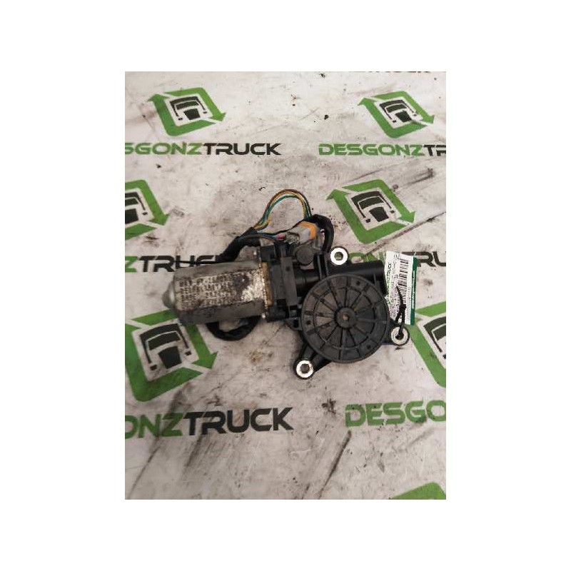 Recambio de motor elevalunas delantero izquierdo para man tg - a 18.xxx fg / bb   (e3/e4) xl referencia OEM IAM   