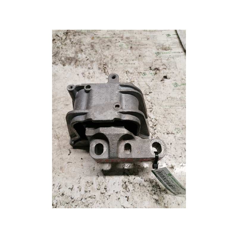 Recambio de soporte motor derecho para seat leon (1p1) comfort limited referencia OEM IAM 1K0199262BA  