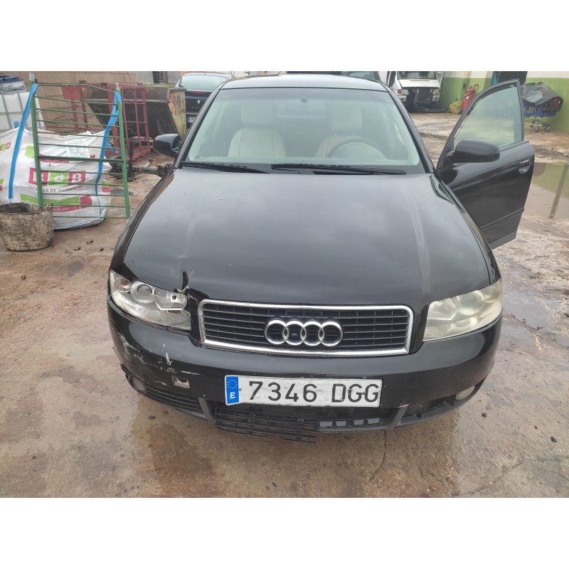 AUDI A4 BERLINA (8E)